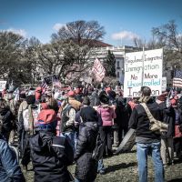 Como brasileiros se preparam para a política de deportação de imigrantes da nova era Trump