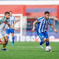 Brusque e Avaí ficam no 0 a 0 em jogo de polêmica fora de campo