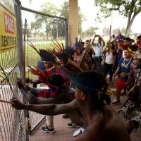 Indígenas protestam contra lei que inviabiliza educação presencial nas aldeias do Pará