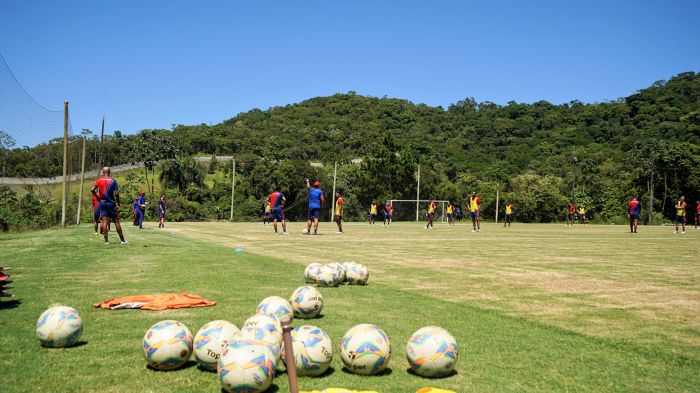 Equipe profissional já está fazendo a pré-temporada no local. Foto: Flavio Roberto