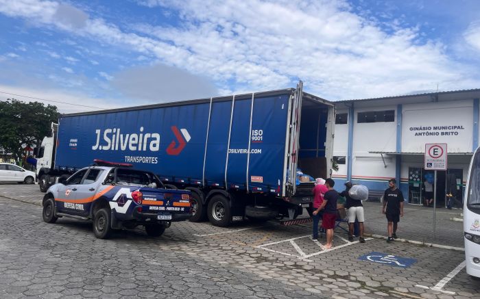 Donativos devem ser entregues no ginásio do bairro Vila Nova (Foto: Divulgação PMPB)