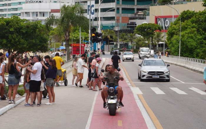 Serviços de patinetes e bikes elétricas terão que ser credenciados (Foto: João Batista)