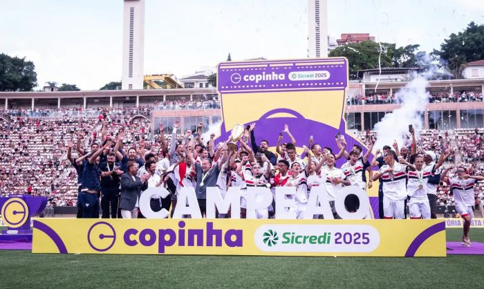 Clássico teve apenas a torcida do São Paulo no Pacaembu (Foto: Divulgação/SPFC)