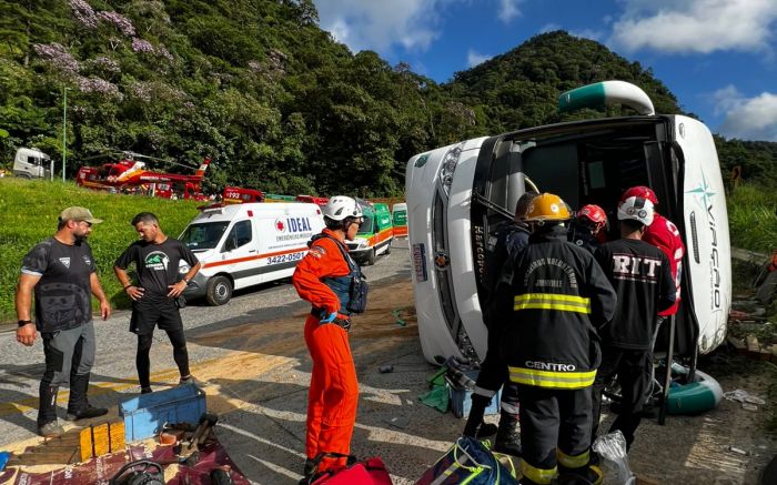 A pista não tem previsão de liberação (Foto: CBMSC)   