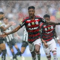 Flamengo bate o Botafogo em Belém e conquista a Supercopa  