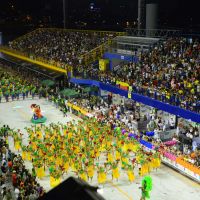 Floripa entre os 10 destinos mais buscados do carnaval; conheça os outros nove  