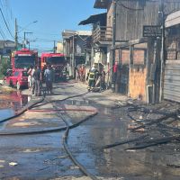 Incêndio destrói sete casas e deixa 23 desabrigados no Promorar