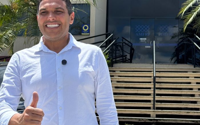 “Vamos trabalhar muito para fortalecer ainda mais o desenvolvimento da região, que é uma das que mais cresce no Brasil”, afirmou em seu discurso de posse (Foto: Divulgação)