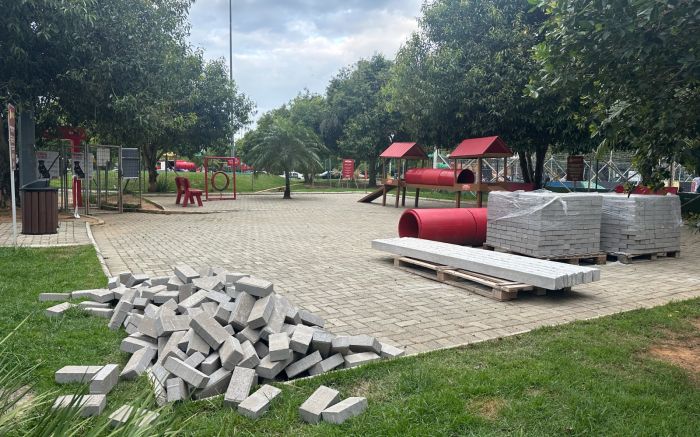 ParCão de Itajaí fica na praça da Beira Rio (Foto: Ana Júlia Kamchen)