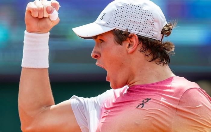 Brasileiro venceu o primeiro torneio ATP da carreira aos 18 anos (Foto: Argentina Open Tennis)