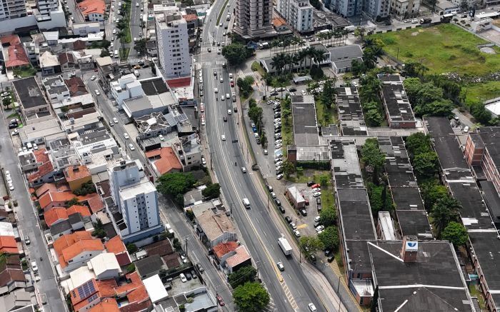 Região da Amfri concentra cerca de 700 mil pessoas - 8,5% da população de SC (Foto: Felipe Trojan)