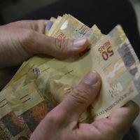 Piso salarial pode aumentar até R$ 134 em Santa Catarina