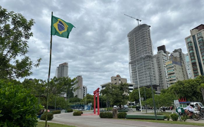 Defesa Civil alerta para riscos de alagamentos (Foto: Ana Júlia Kamchen)