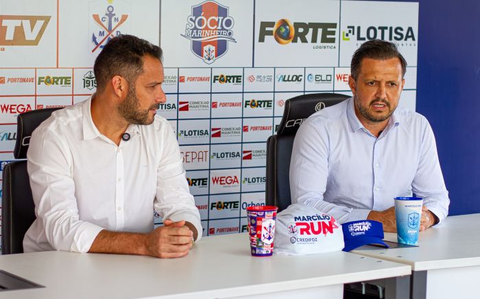 Frontini e o presidente Tarcísio Guedim deram coletiva nesta quinta-feira (Foto: Vica Bueno)