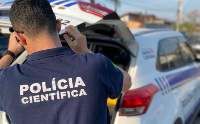 Corpo foi removido pela Polícia Científica (Foto: Ilustrativa/Secom)