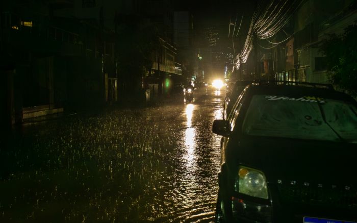 Sinaleiras do centro estão sem luz (Foto: Paulo Giovany)