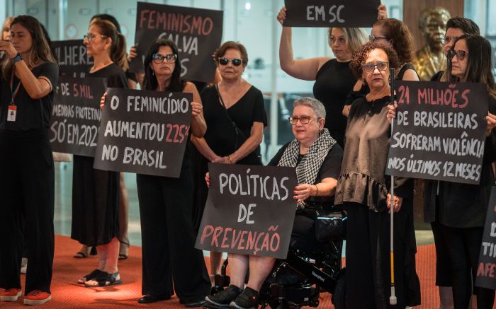 Manifestações no mês da Mulher iniciaram pela Alesc, dia 19 (Arquivo e Bruno Colaço / AL)