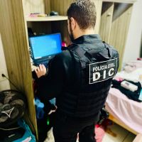 Operação prende líderes de facção que tinham "advogado do crime"