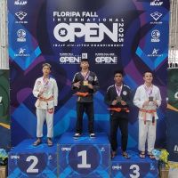 Lutador de Itajaí é campeão de jiu-jitsu em Floripa