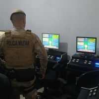 Máquinas de jogos de azar são apreendidas