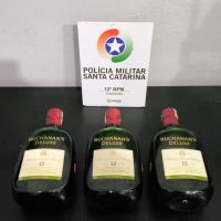 Suspeito de tráfico foi preso com grana argentina e crack