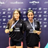 Atletas de Camboriú e BC vão fazer intercâmbio com a seleção de vôlei de praia na França