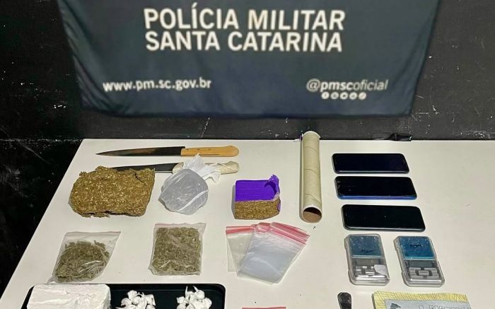 Traficante foi preso (Foto: Divulgação / PMSC)