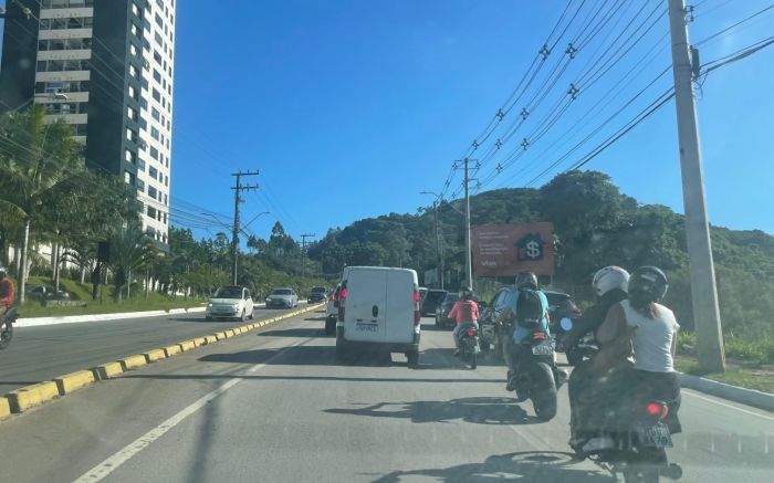 A exceção é a BR 116, onde o fluxo segue intenso no trecho entre Curitiba e São José (Foto: Arquivo)