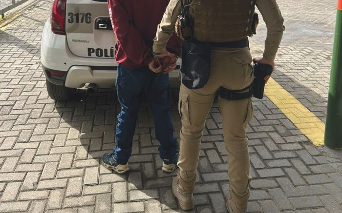 Traficante foi localizado no bairro São Judas Tadeu (Fot0: Divulgação/PMSC )