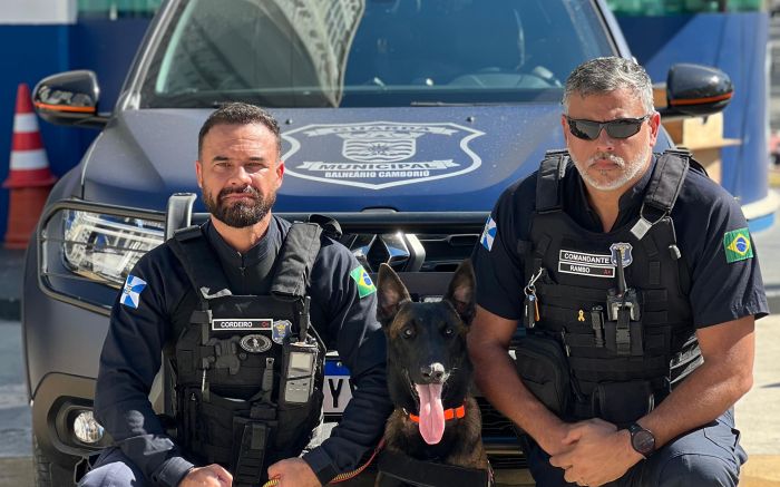 O pastor belga malinois foi apresentado durante a “Cãominhada pela vida no trânsito” (Foto: Divulgação/PMBC)