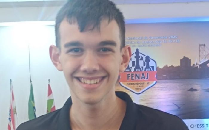Flavio Ricardo foi vice-campeão no xadrez rápido do sub-16 absoluto (Foto: Divulgação)