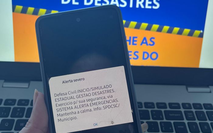 Em Itajaí, ações simulando inundações aconteceram no Portal 1 (Foto: Amanda Moser)