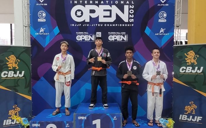 Roberto venceu duas lutas para conquistar o ouro na competição (Foto: Divulgação)