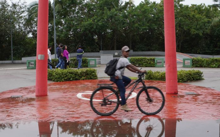 Frente fria mantém região carregada de nuvens; sol só no domingo (Foto: João Batista)