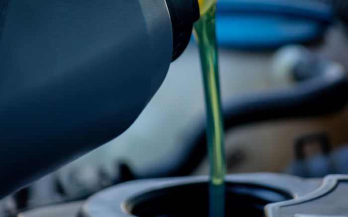 Diesel estava em tanques plásticos, não recomendados para armazenar combustível (Foto: Envato)