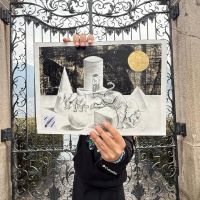 Artista Lanesky retorna a Balneário com mostra que transforma memória em poesia visual