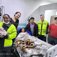 Bebê nasce em ambulância em frente de casa