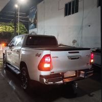 Furto de Hilux termina em perseguição e troca de tiros em Itajaí
