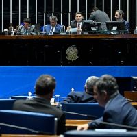 Senado aprova aumento de deputados federais e SC ganha quatro cadeiras