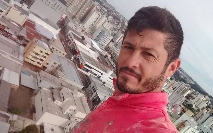 Jeferson morreu ao cair de uma altura de 15 metros (Foto: Reprodução)