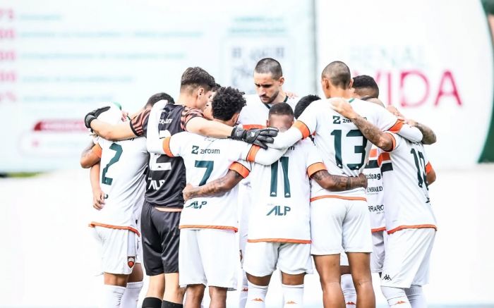 Camboriú ainda não pontuou na Série B do Catarinense (Foto: Tiago Winter)