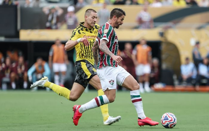 Flu criou as melhores chances, mas parou no goleiro do time alemão (Foto: Lucas Merçon/Fluminense)