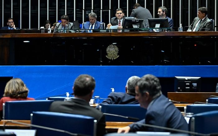 Proposta foi aprovada com 41 votos a favor e seguirá para nova análise da Câmara dos Deputados (Foto: Andressa Anholete/Agência Senado)