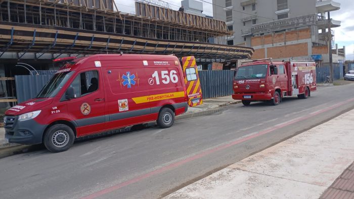 Sete bombeiros trabalharam para resgatar a vítima (Foto: Divulgação/CBVBV)