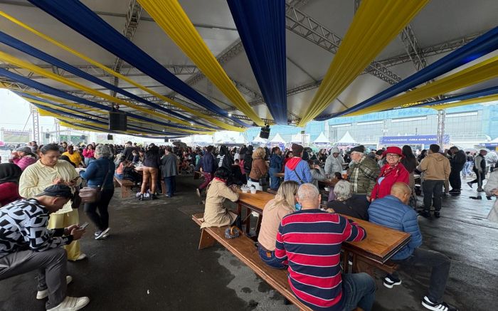 Público prestigiou festa mesmo com chuva (Foto: Divulgação/PMI)