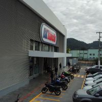 SuperKoch do Centro de Itapema reabre com loja moderna e ainda mais completa