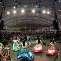 Festa das Tradições tem estreia movimentada com quase 6 mil visitantes em Itajaí
