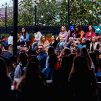 Balbúrdia comemora três anos em Itajaí
