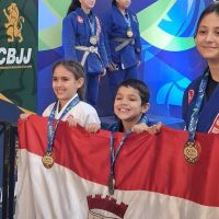 Trio de Penha conquista medalhas em evento internacional de jiu-jitsu