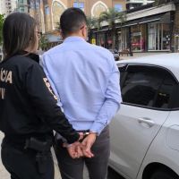 Corretor preso em Itapema por fraudes não tinha Creci